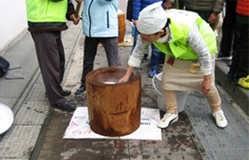 「もちつき大会」